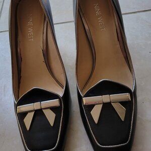 Nine West black pump size 7M